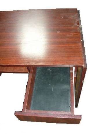 Голямо сгъваемо бюро