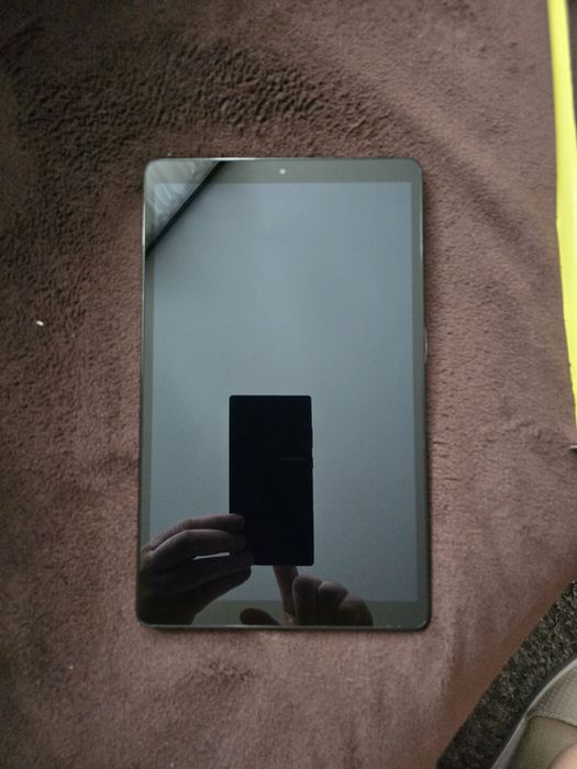 Samsung Galaxy Tab A 10.1 inch 
​D