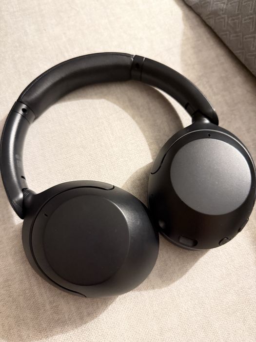Продам наушники sony оригинал