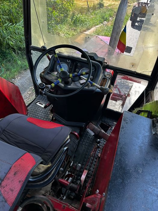 Tractor International 744