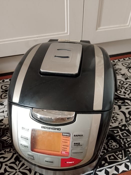 Мультиварка Редмонд
