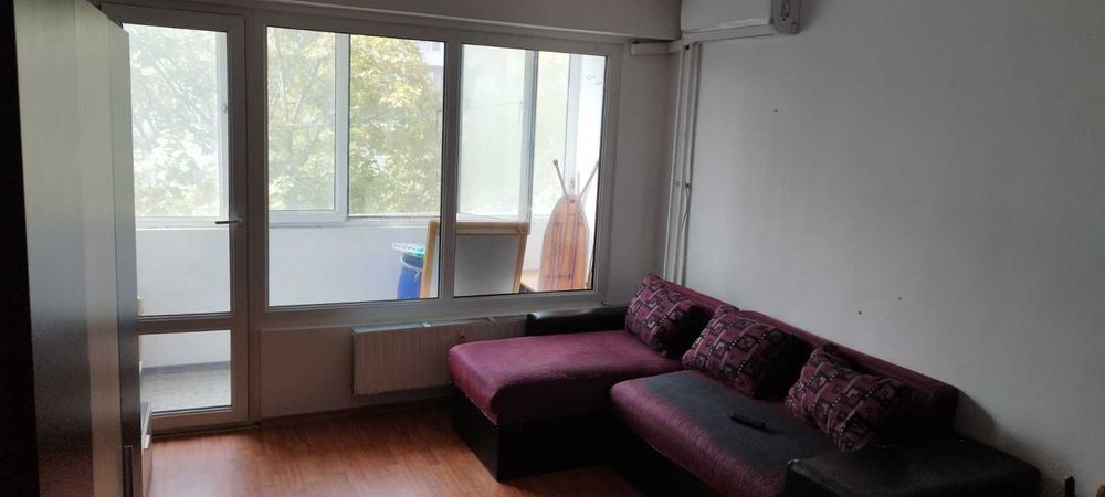 Продава се Двустаен апартамент в Бургас, Изгрев - 46 кв.м за 1761 €/кв.м - Снимка #1