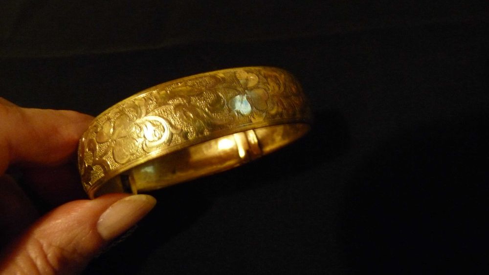 Ретро бижута-90 и повече години-красив подарък за любим човек