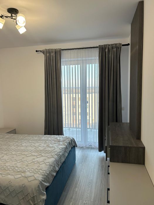 DE VANZARE  apartament cu 2 camere