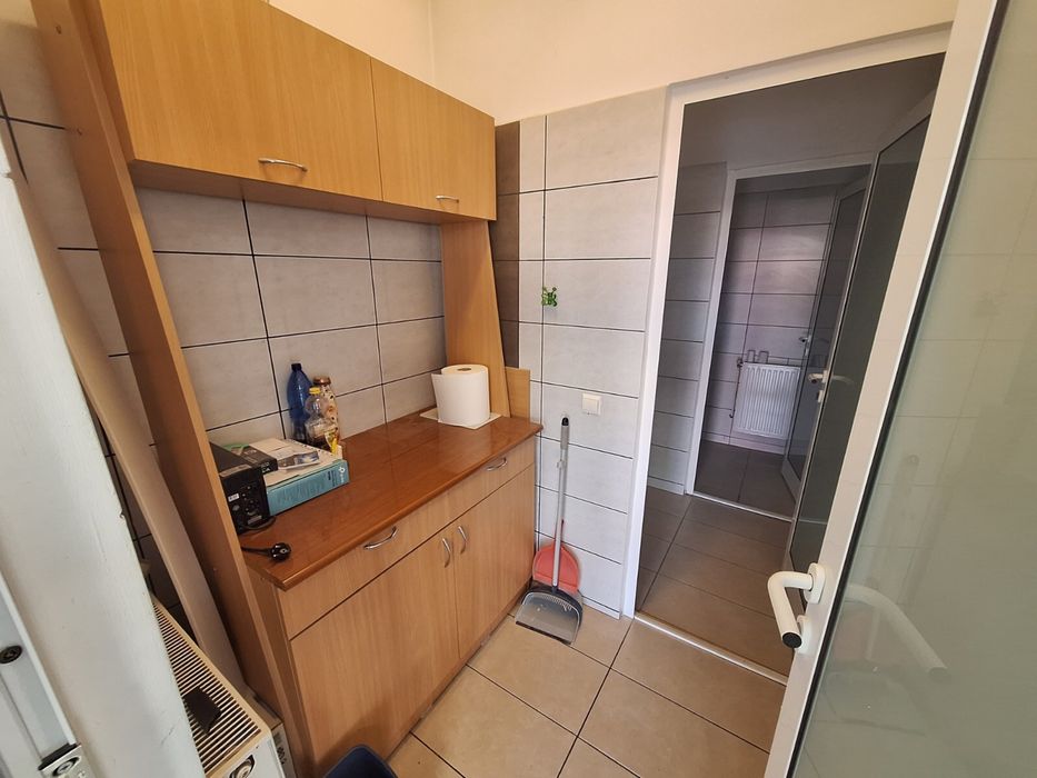 Showroom | Hala depozitare/distributie/productie