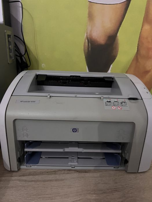 Принтер hp……………….