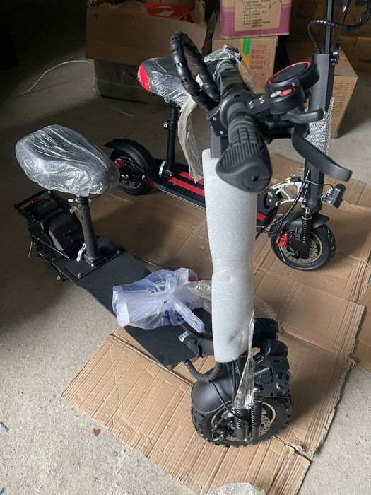 Самокат новый с упоковкой