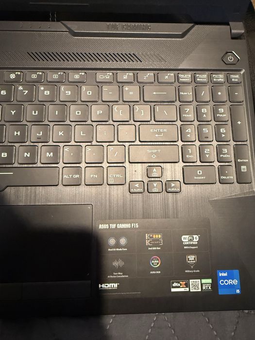 Vând laptop ASUS TUF Gaming F15