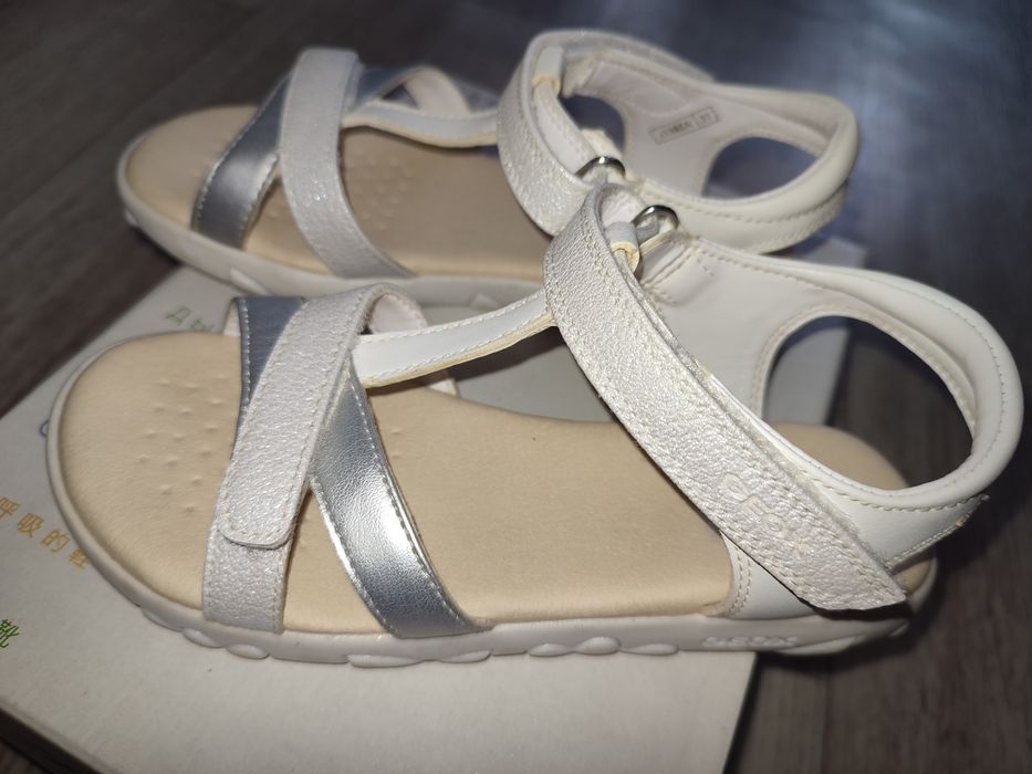 Сандалии 31 размер.