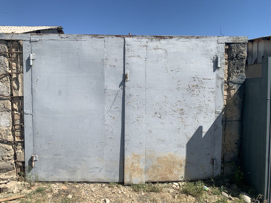 Продам забор от гаража