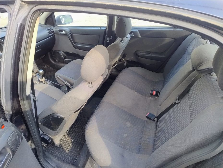 Vand / dezmembrez OPEL ASTRA G 2004