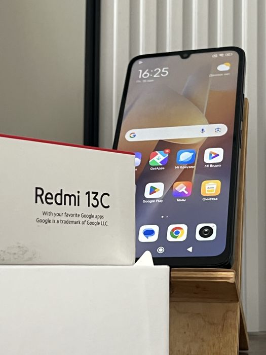 Продается телефон Redmi 13 c 8гб/256гб