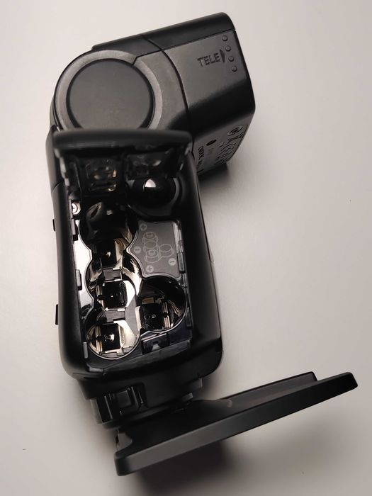 Canon 320EX - speedlite compact