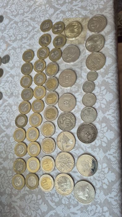 Продам монеты.       .