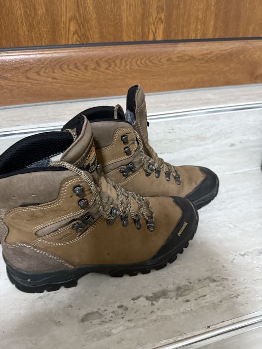 Зимни обувки Miendl