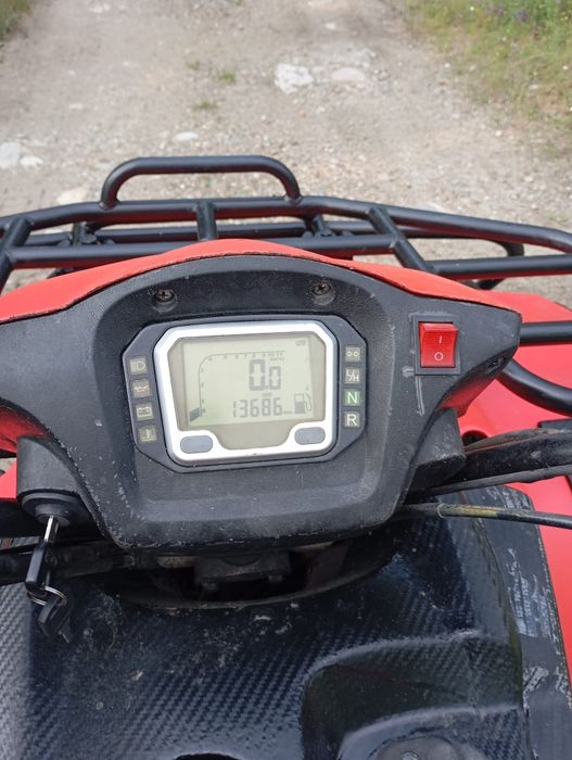 Vând ATV TGB 425
