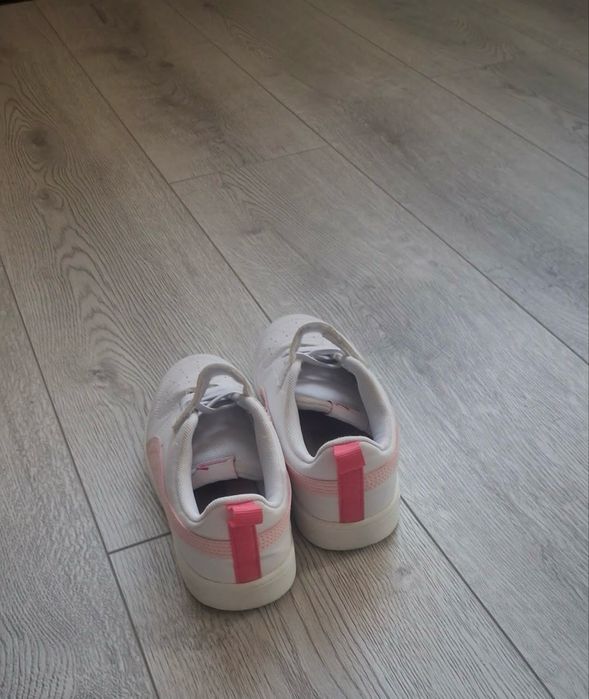 Детски пума за момиче