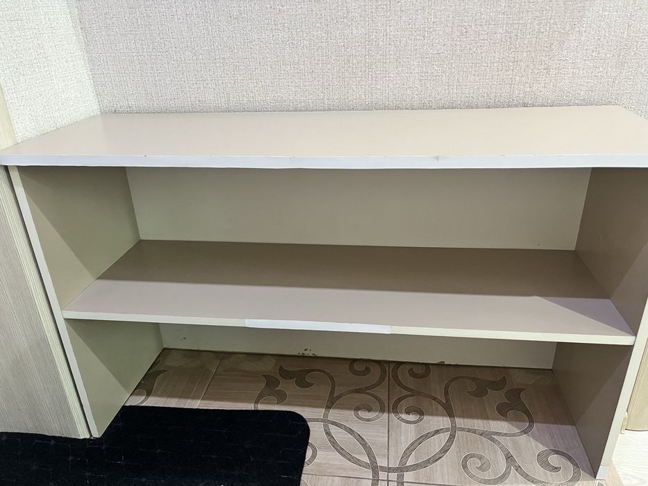 Продам прихожку.