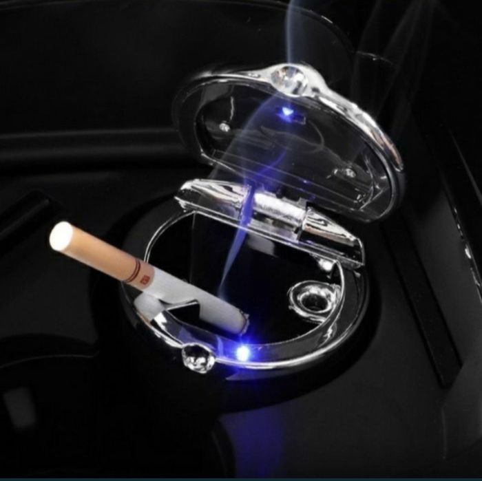 Пепелник за кола