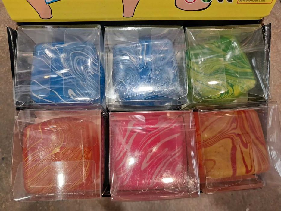 Ice Cube Squishi Darenland Скуиши Айс Кюб