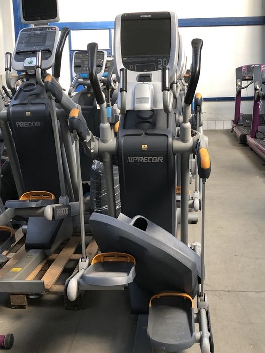 Depozit aparate fitness technogym