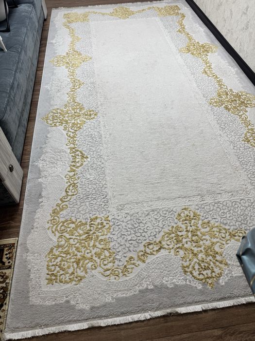 Продам ковёр самовывоз