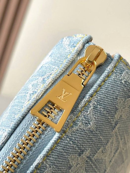 Geanta Louis Vuitton Coussin BB