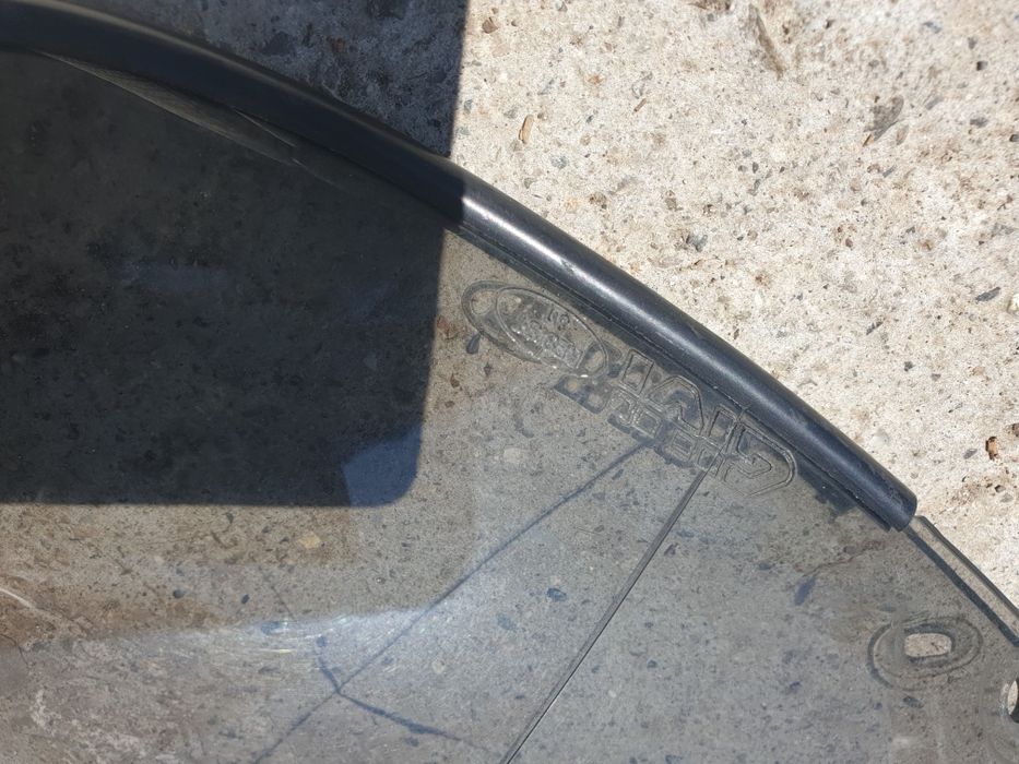 Слюда Givi Yamaha Tdm 900 i (спукана)