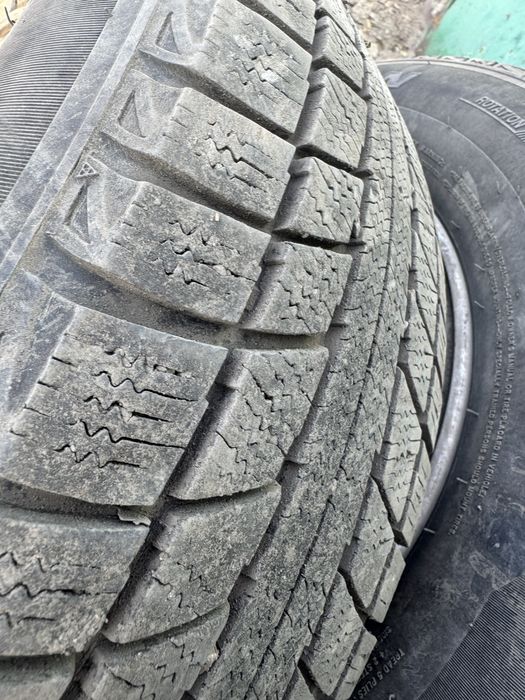 Шины в сборе на 16  митсубиси
