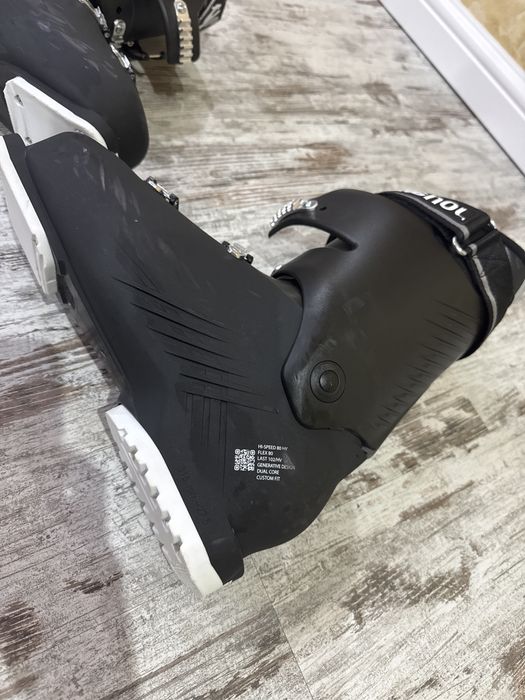 Ски обувки  27,5 Rossignol