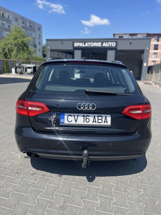 AUDI A4 Avant 2012 — imagine 2