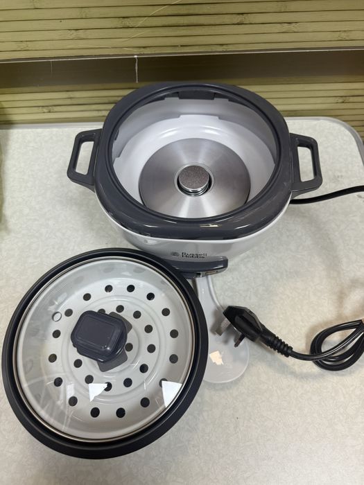 Уред за приготвяне на ориз Russell Hobbs 27030