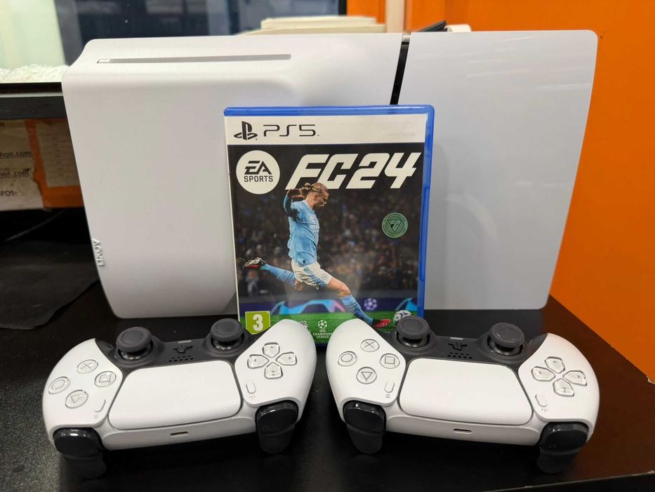 Hope Amanet P5 - Consola PlayStation 5 Slim / CD Edition / 2 Manete