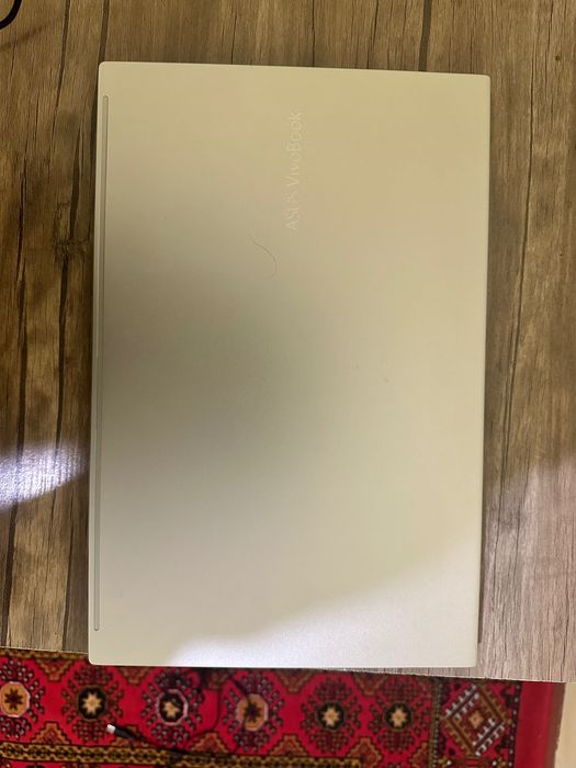 Asus Vivobook harman/kardon