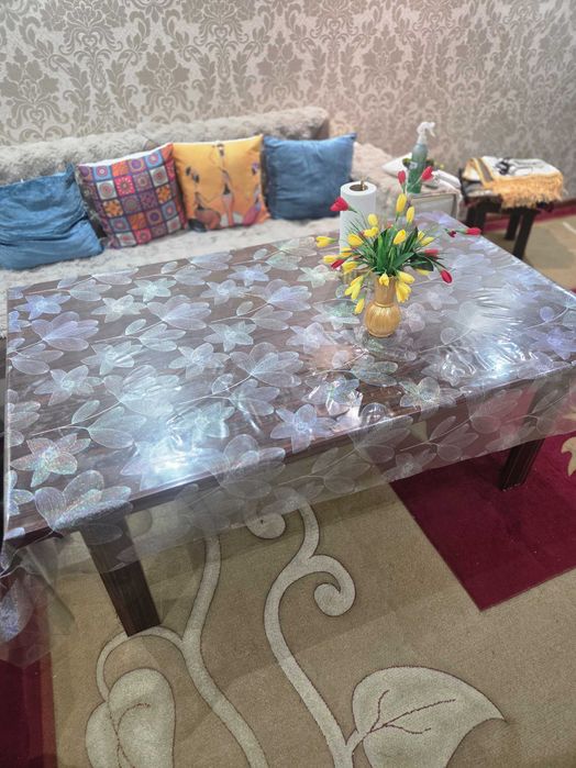 Стол мебельный, ламинированный