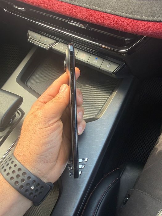 Iphone 17 air идел , возможен обмен