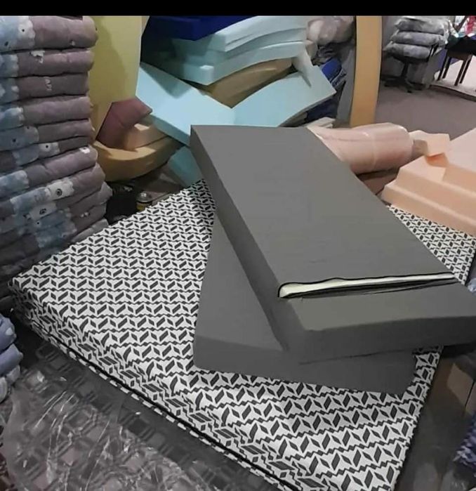 Матрас безпружиный