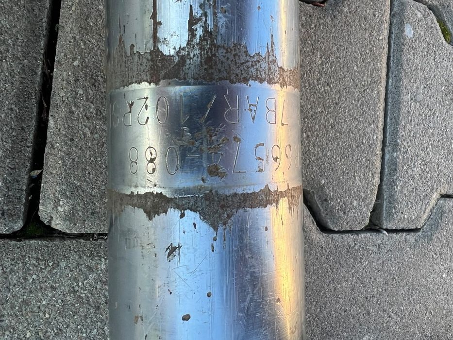 Rachetă pneumatica grundomat G75