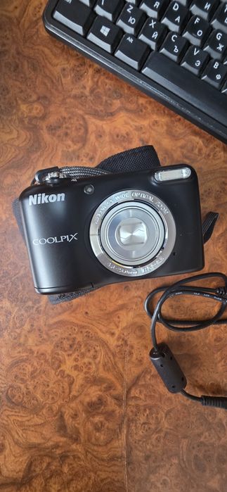 Чисто нов Nikon Coolpix L31 – пълен комплект с кутия (Y2K / Винтидж дигитален фотоапарат)
