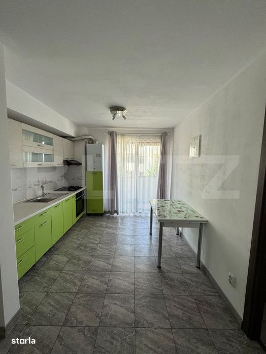 Apartament 2 camere, decomandat, loc de parcare
