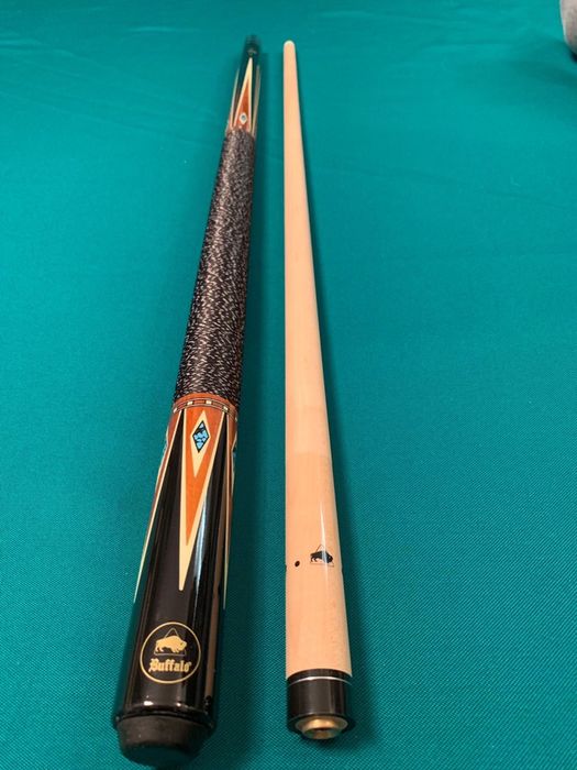 Tacuri biliard profesionale/ Cuetec/Mcdermott/Buffallo