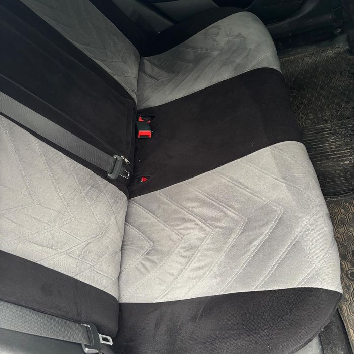 Авточехлы на Hyundai Elantra