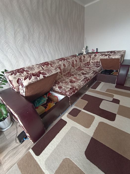 Продам угловой диван