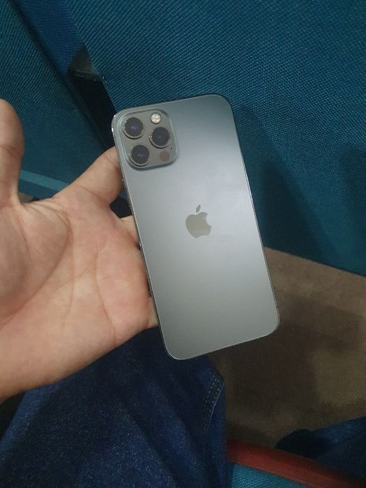 İphone 12 pro karopka bor kafaları bor