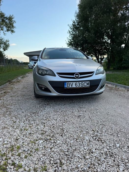 OPEL Astra 2013 — imagine 4
