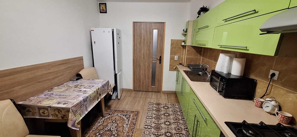 Proprietar inchiriez apartament 2 camere Racadau