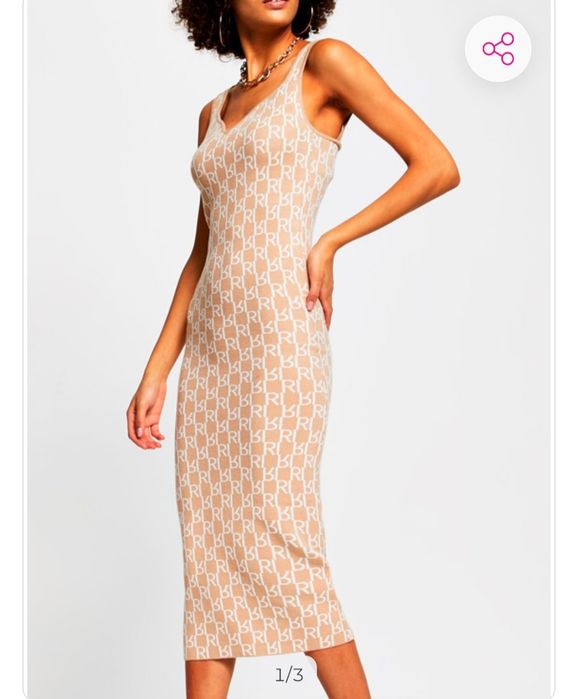 River island рокля