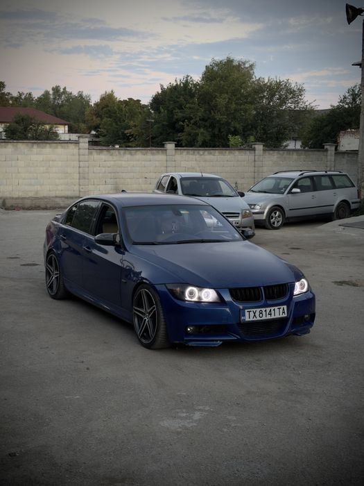 Фарове БМВ Е90.