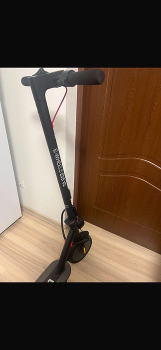 Trotineta E-WHEELS  E2S