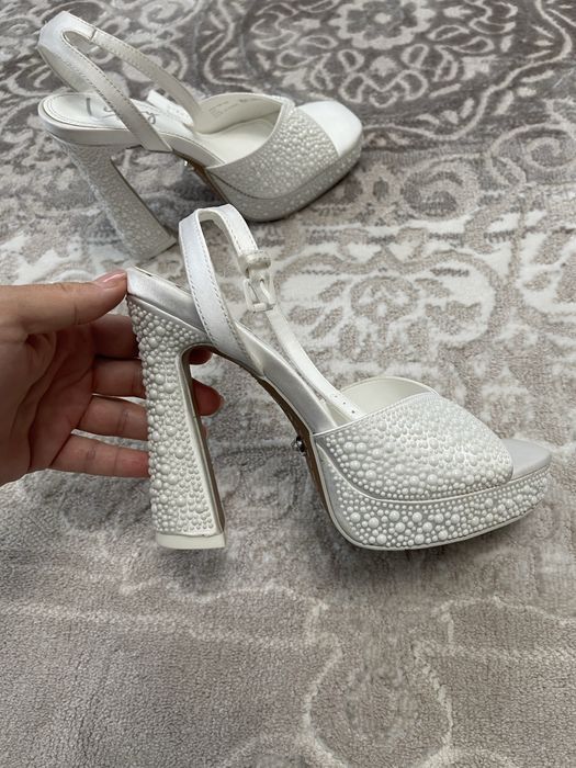 Pantofi de mireasa